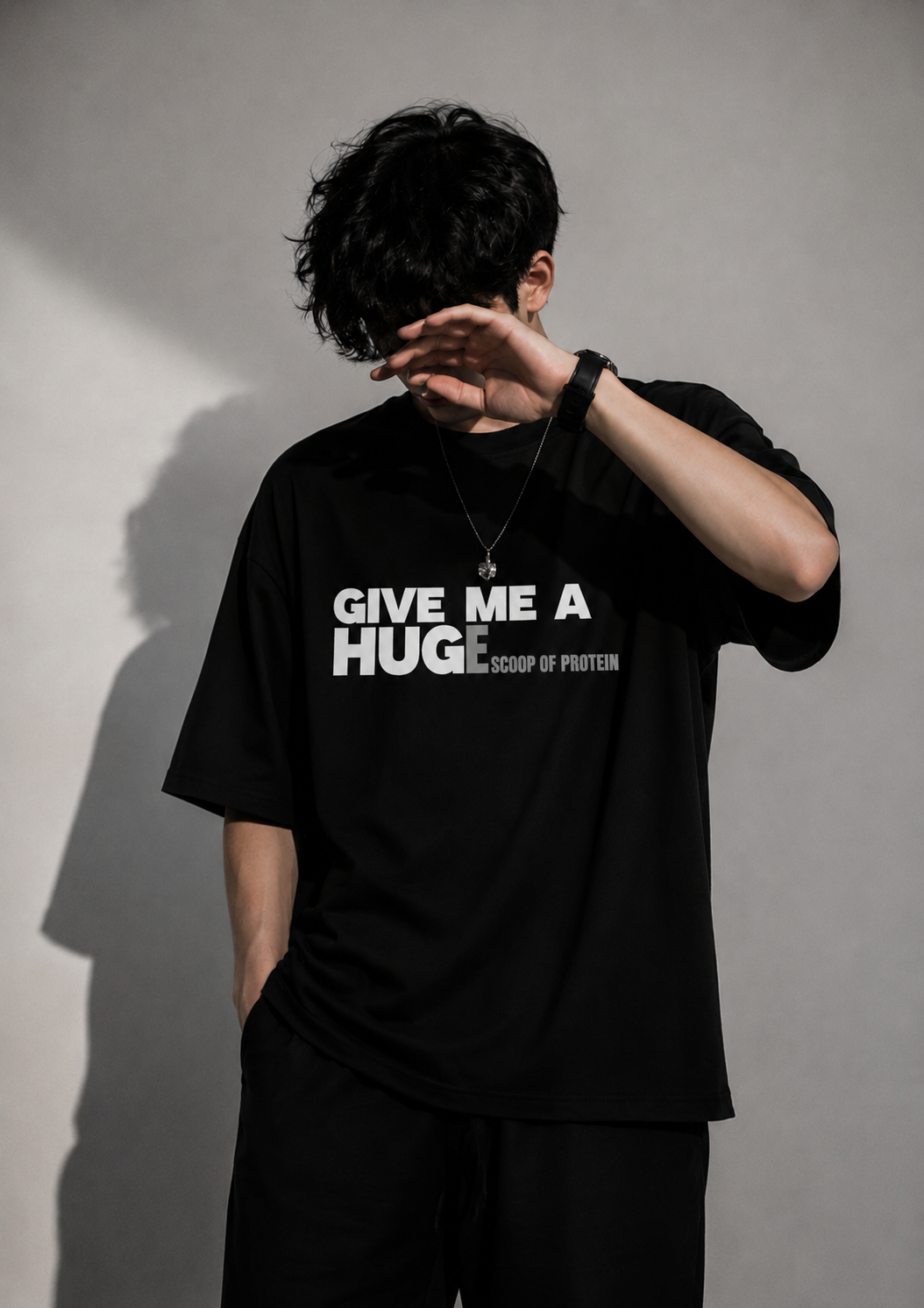 HUGE SCOOP TEE